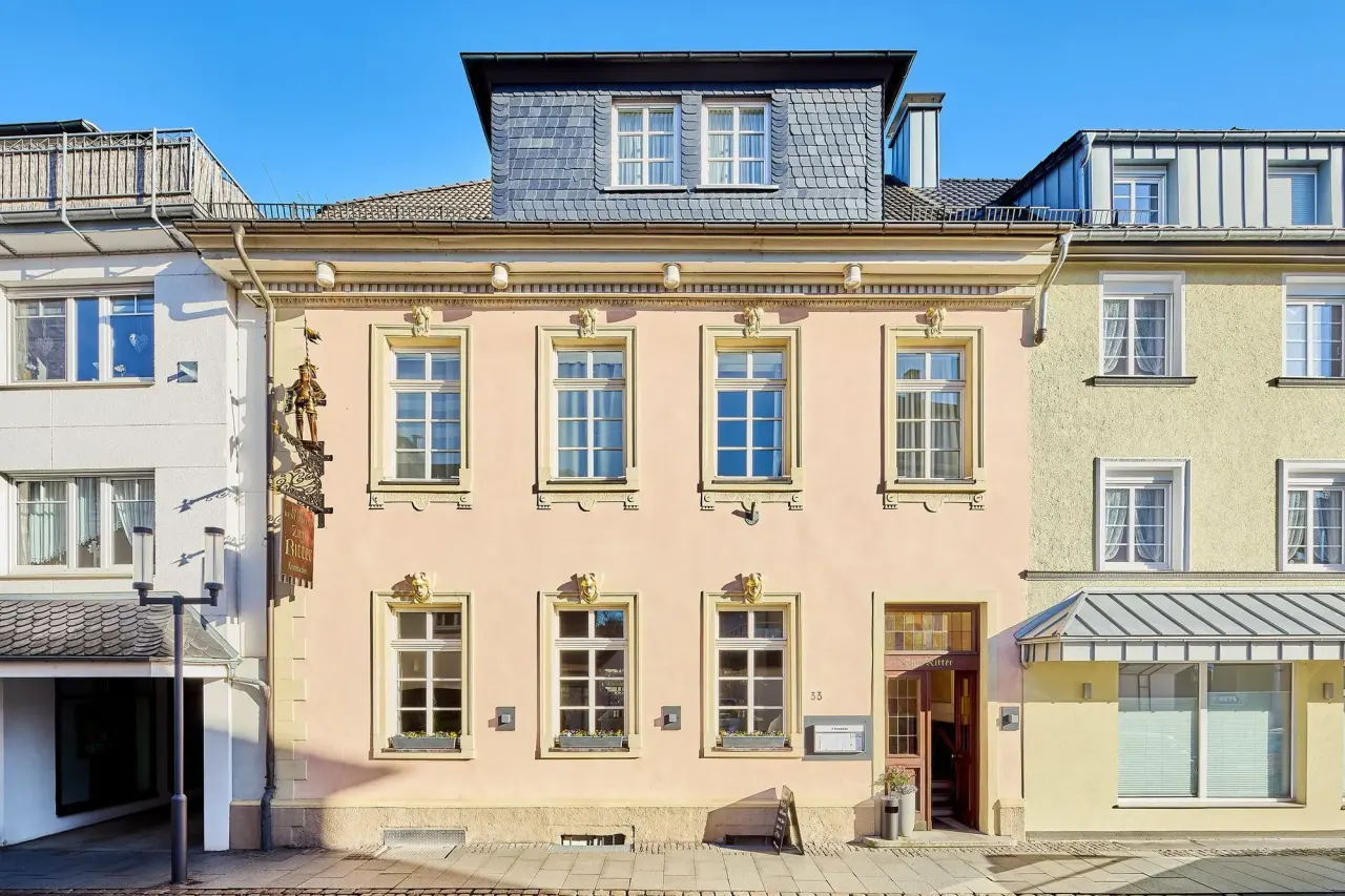 BookNoFees: Restaurante – Hotel & Restaurant Zum Ritter – Attendorn – Hotel y restaurante «Zum Ritter», foto 1