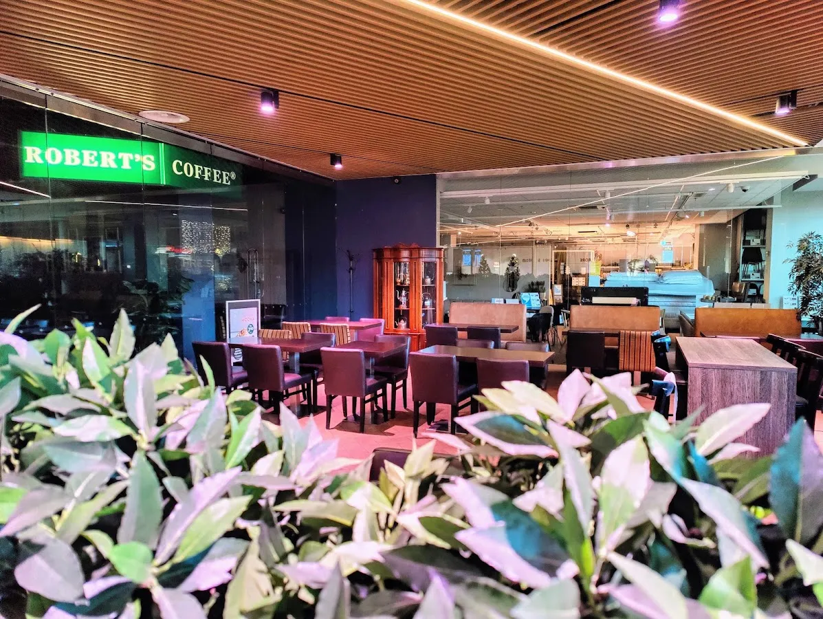 BookNoFees: Cafetería – Robert's Coffee – Helsinki – Robert's Coffee, foto 1