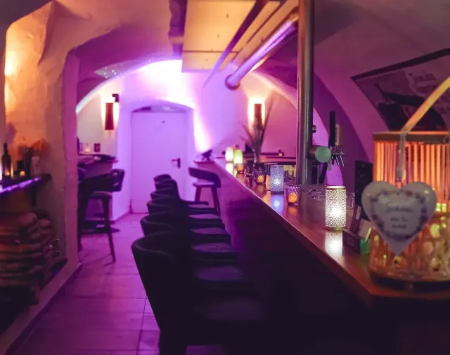 BookNoFees: Restaurante – Drostenkeller – Balve – Drostenkeller, foto 2