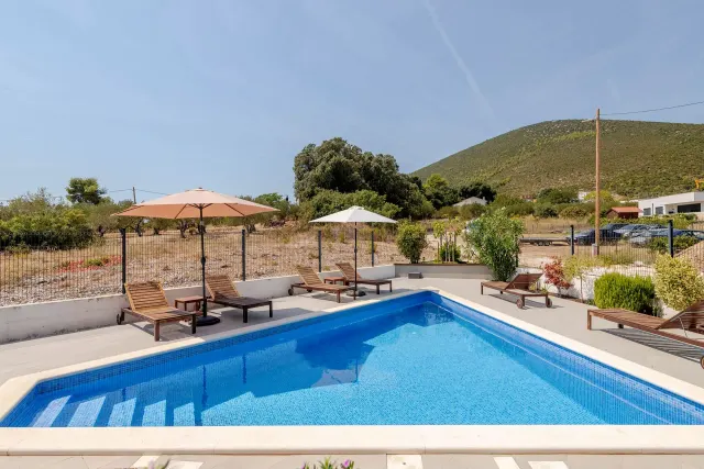BookNoFees: Habitación Deluxe de Villa Mila Kastela – Kaštel Novi