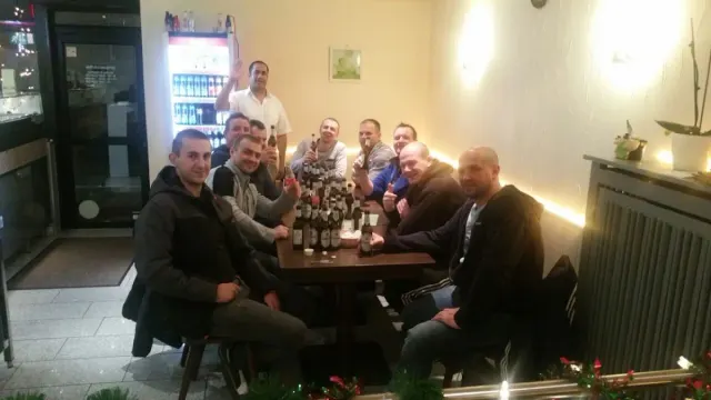 BookNoFees: Restaurante – Pizzeria Mazzola – Castrop-Rauxel – Pizzería Mazzola, foto 3