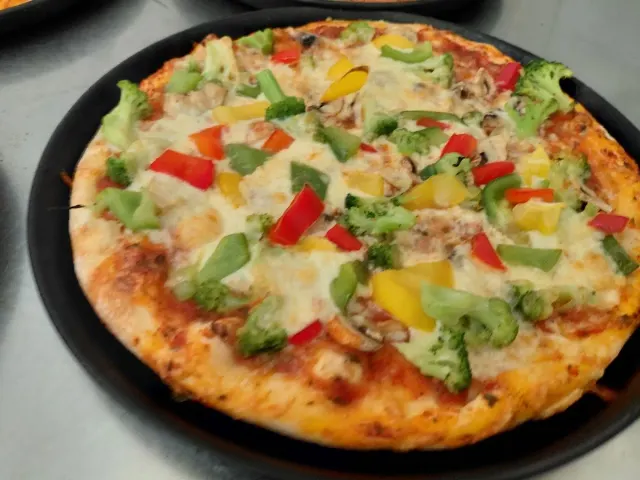 BookNoFees: Restaurante – Pizzeria Mazzola – Castrop-Rauxel – Pizzería Mazzola, foto 2