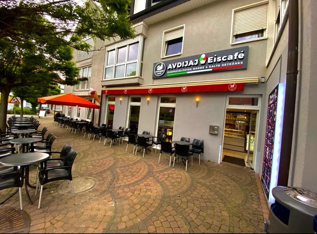 BookNoFees: Restaurante – Eiscafé Crema Gelato – Erwitte – Eiscafé Crema Helados, foto 1