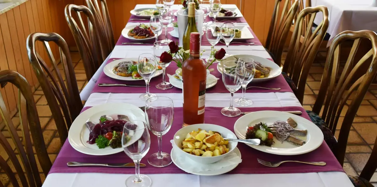 BookNoFees: Restaurante – Rübezahl-Baude – Iserlohn – Cabaña de Rübezahl, foto 1