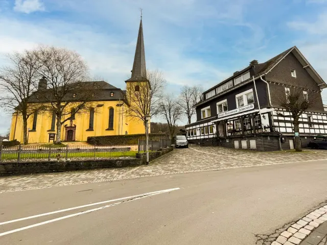 BookNoFees: Restaurante – Hotel Zeppenfeld – Wenden – Hotel Zeppenfeld, foto 3