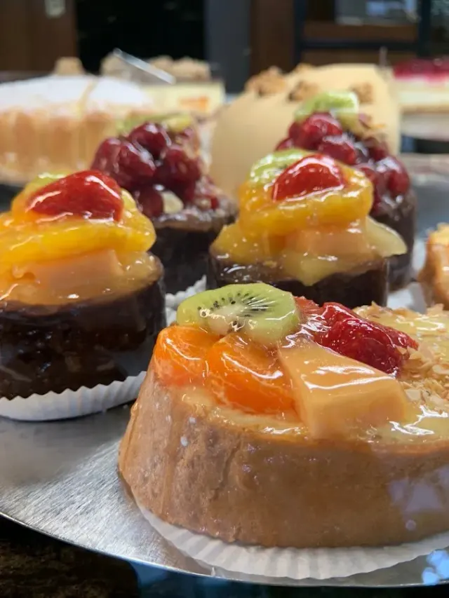 BookNoFees: Restaurante – Café Hemmer Conditorei Confiserie – Werl – Café Hemmer: Pastelería y Confitería, foto 2