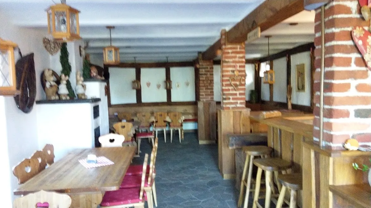 BookNoFees: Cafetería – Zum Stadl Bauerncafe – Olpe – Al «Stadl Bauerncafe», foto 1