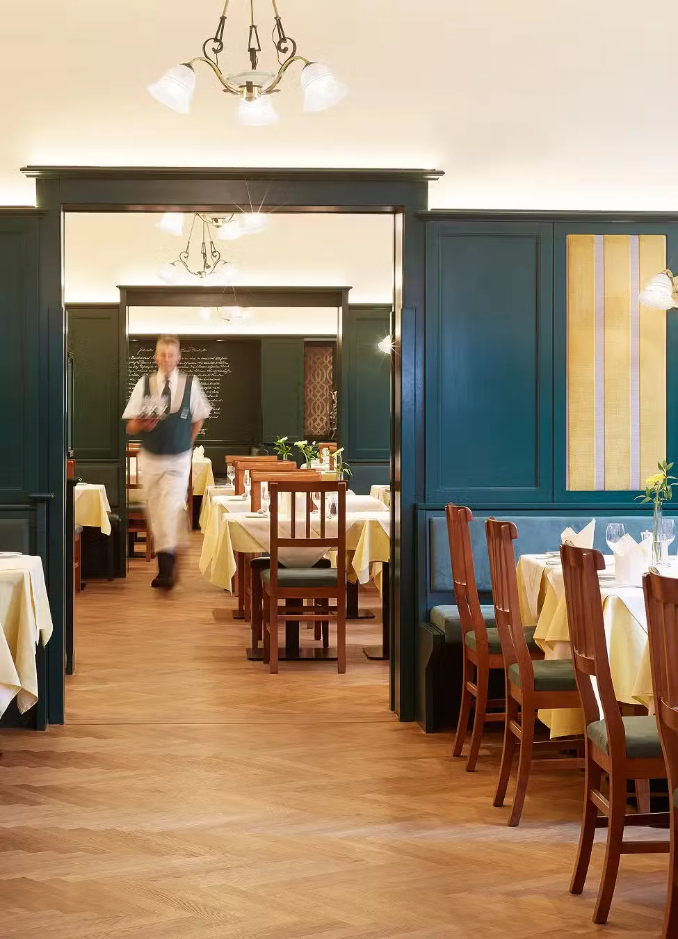 BookNoFees: Restaurante – Plachuttas Gasthaus zur Oper – Vienna – El restaurante «Gasthaus zur Oper» de Plachutta, foto 1