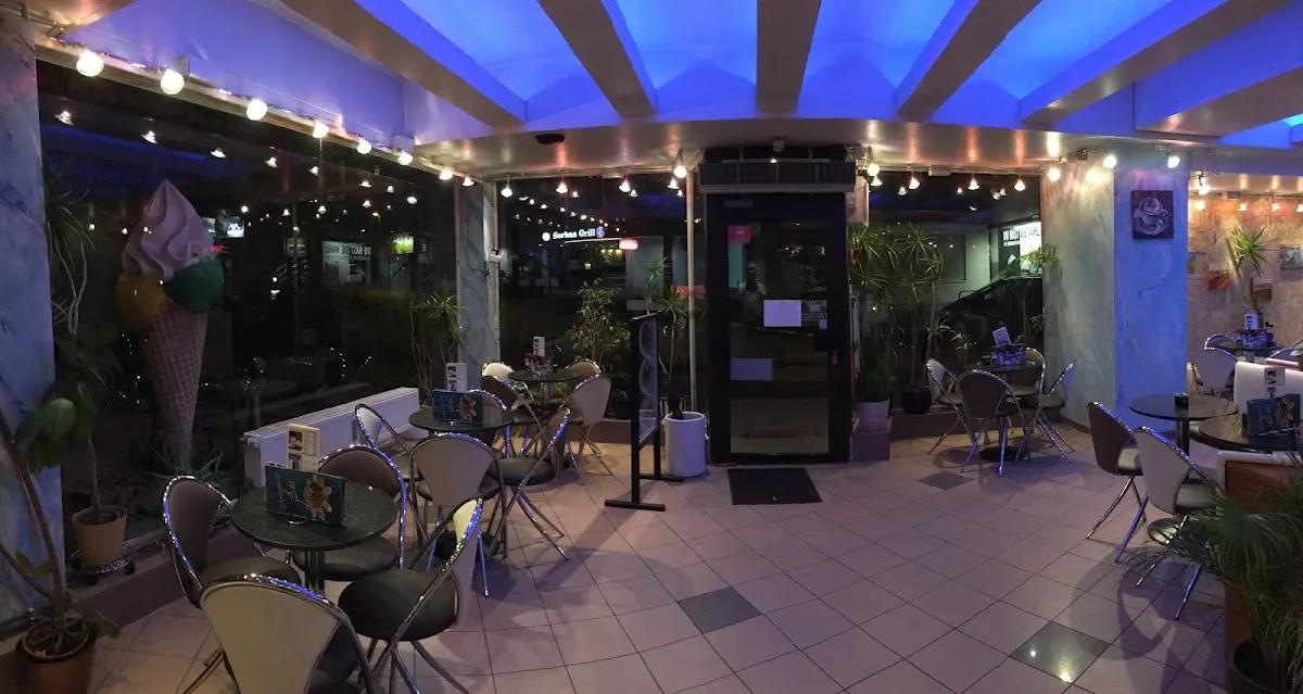 BookNoFees: Restaurante – Eiscafe Dolomiti – Herne – Eiscafe Dolomiti, foto 1