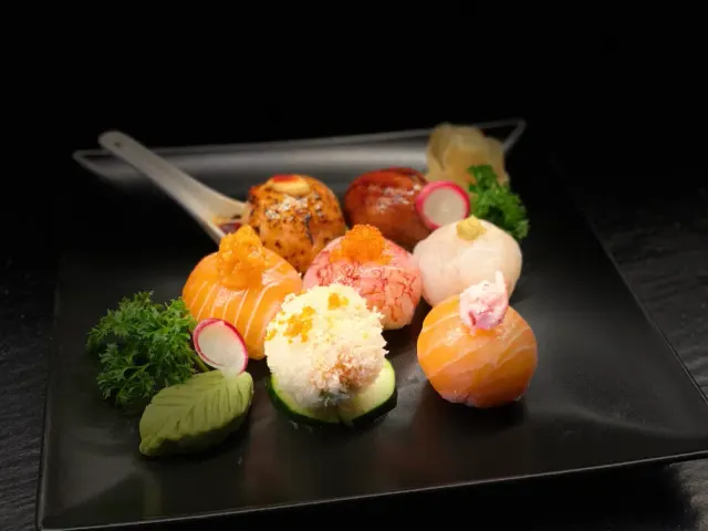 BookNoFees: Restaurante – Kisaki Ramen & Sushi – Rome – Kisaki Ramen y Sushi, foto 2