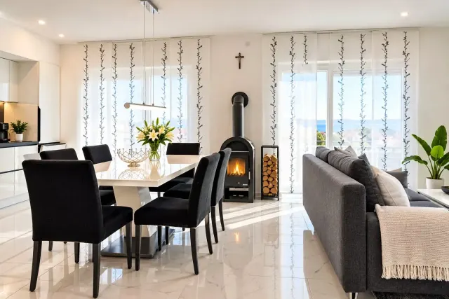 BookNoFees: Apartamento 2 de Auszeit-Vodice, con balcón y vistas al mar – Vodice