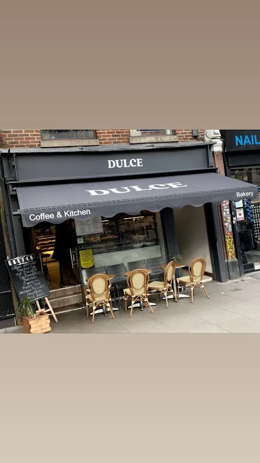 BookNoFees: Cafetería – Dulce – London – Dulce, foto 1