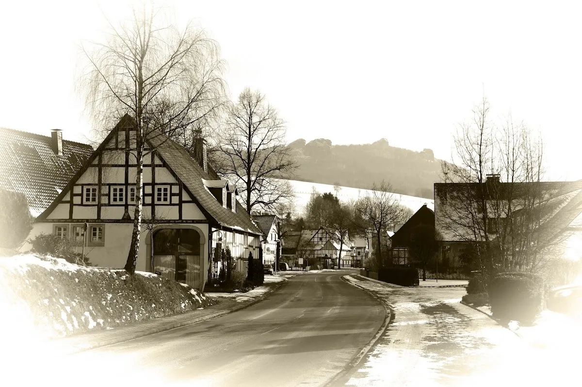 BookNoFees: Restaurante – Landgasthof Körner – Olsberg – Posada rural Körner, foto 1