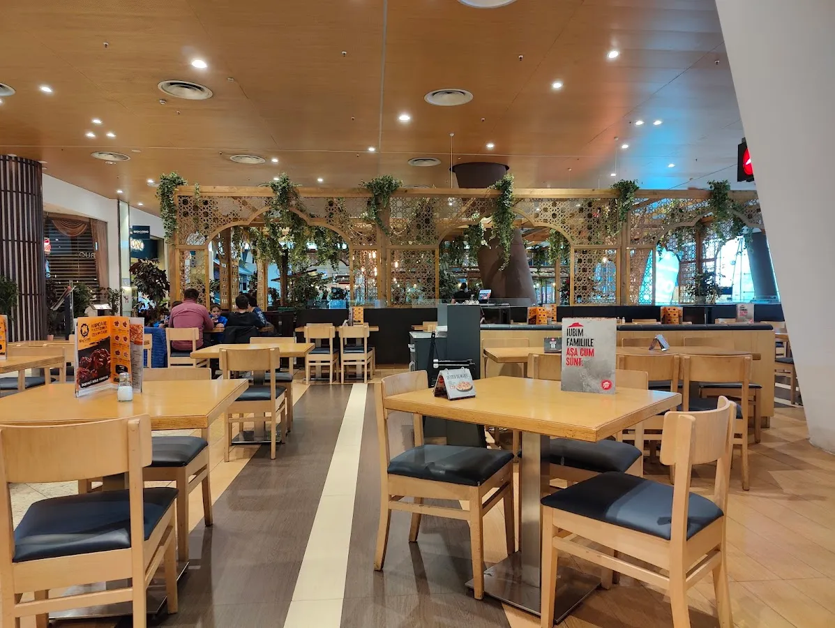 BookNoFees: Restaurante – Pizza Hut – Bucharest – Pizza Hut, foto 1