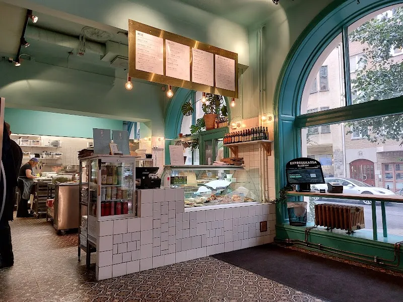 BookNoFees: Cafetería – Babel Deli – Stockholm – Babel Deli, foto 1