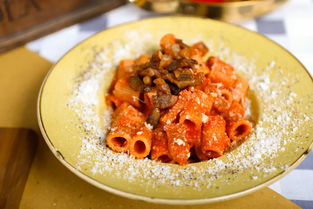 BookNoFees: Restaurante – Mino – Rome – Creer, foto 1