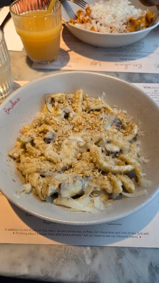 BookNoFees: Restaurante – Emilia's – London – De Emilia, foto 2