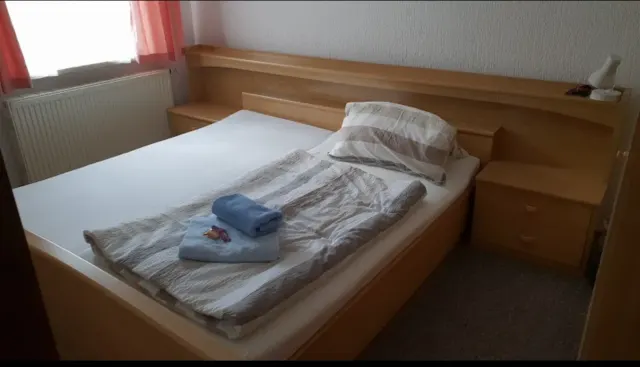 BookNoFees: Habitación doble en una pensión – Schönfeld