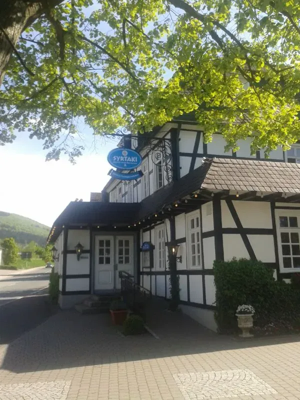 BookNoFees: Restaurante – Restaurant Syrtaki – Olsberg – Restaurante Syrtaki, foto 1