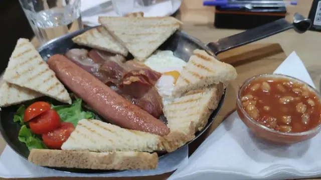 BookNoFees: Cafetería – Choco cafe Voltino – Zagreb – Choco Café Voltino, foto 3
