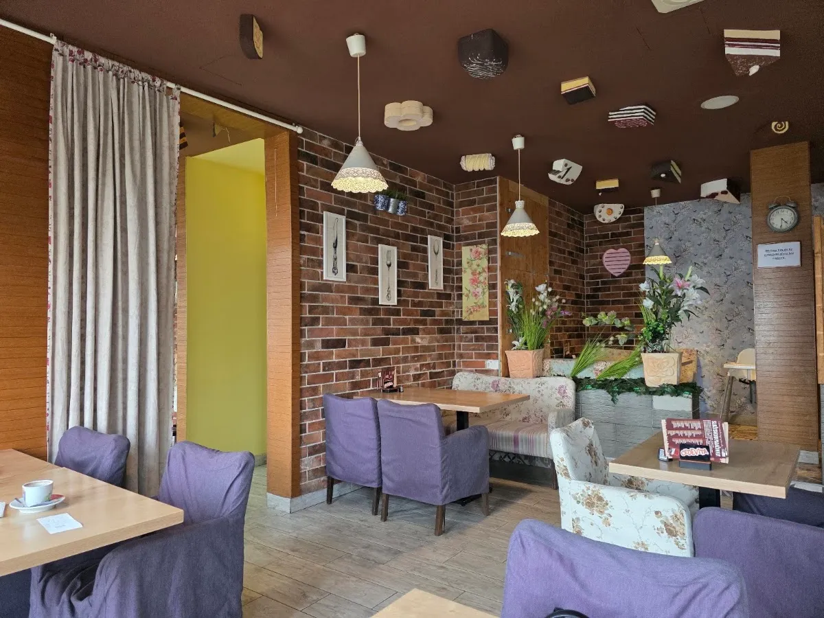 BookNoFees: Cafetería – Choco cafe Voltino – Zagreb – Choco Café Voltino, foto 1