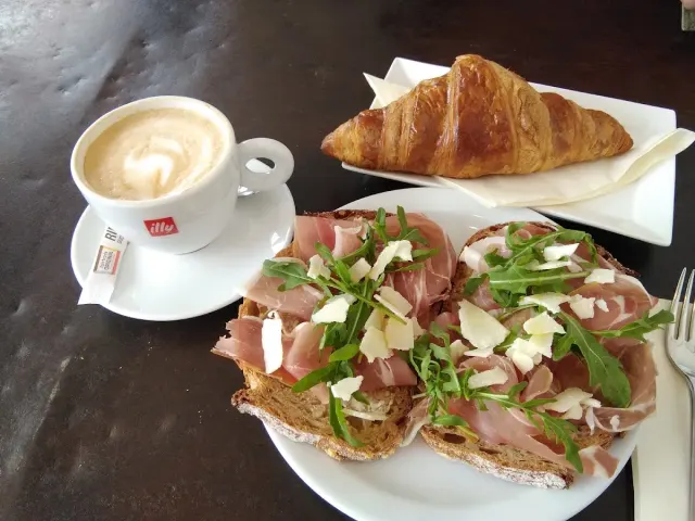 BookNoFees: Restaurante – De Bakkersfiets – Amsterdam – La bicicleta del panadero, foto 3