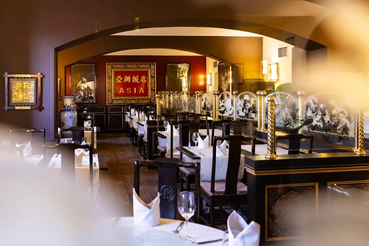 BookNoFees: Restaurante – Asia – Zagreb – Asunto, foto 1