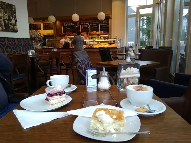 BookNoFees: Restaurante – Genuss-Bäckerei Tillmann – Balve – Panadería gourmet Tillmann, foto 2