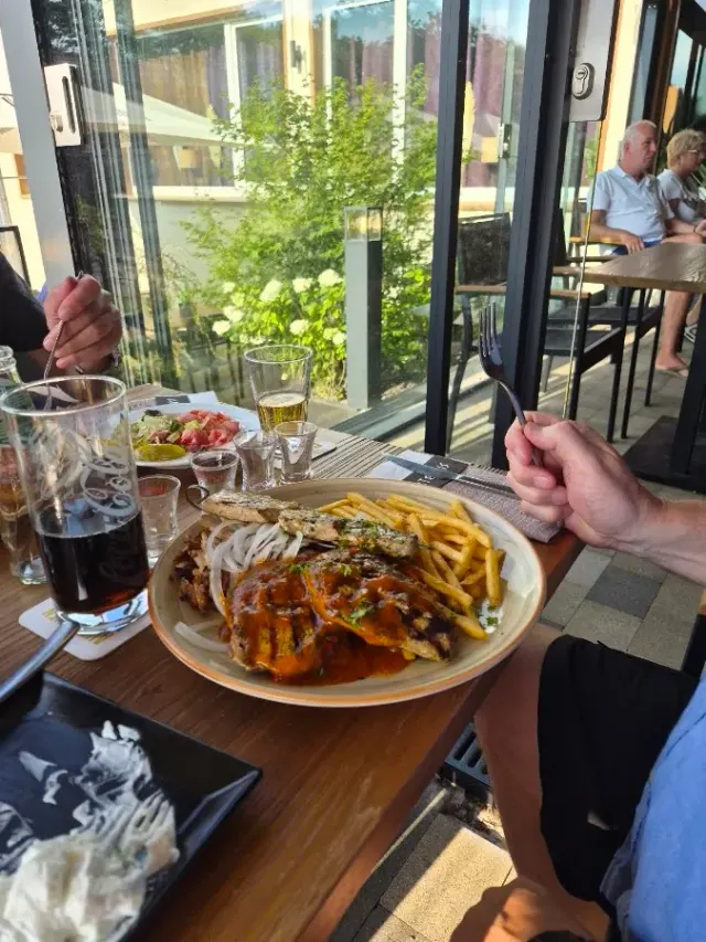 BookNoFees: Restaurante – Artemis Griechisches Restaurant – Waltrop – Restaurante griego Artemis, foto 2