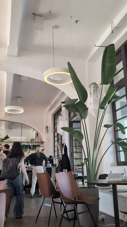 BookNoFees: Cafetería – Specialka – Ljubljana – Oferta especial, foto 3