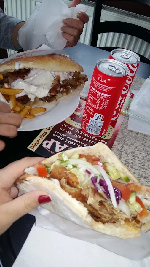 BookNoFees: Restaurante – B K Kebap Restaurant – Kamen – Restaurante B K Kebap, foto 2