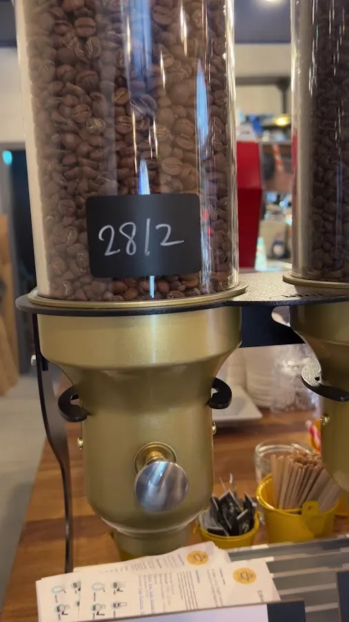 BookNoFees: Cafetería – Arise Coffee Roasters – London – Arise Coffee Roasters, foto 3