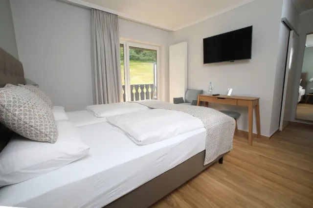 BookNoFees: Restaurante – Landhotel Liesetal – Hallenberg – Landhotel Liesetal, foto 2