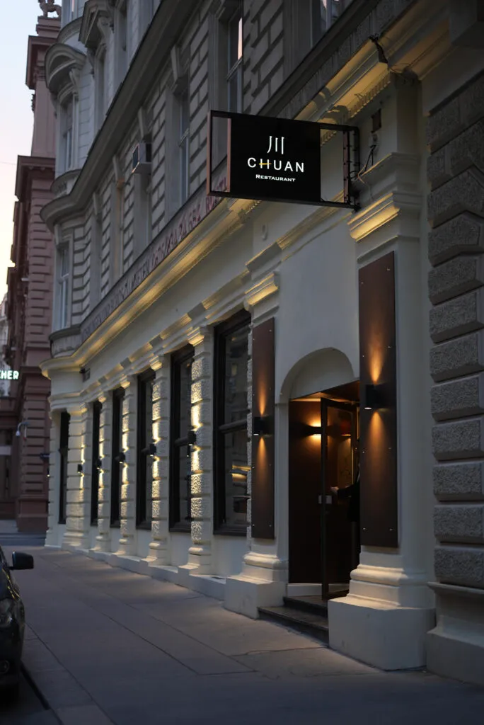 BookNoFees: Restaurante – Chuan – Vienna – John, foto 1