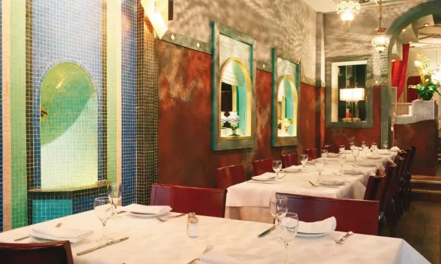BookNoFees: Restaurante – Al Barmaki – Brussels – El barbero, foto 2