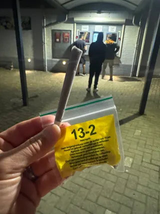 Bar – BookNoFees: foto de la opinión de Jens Scafarti sobre Coffeeshop Down Under