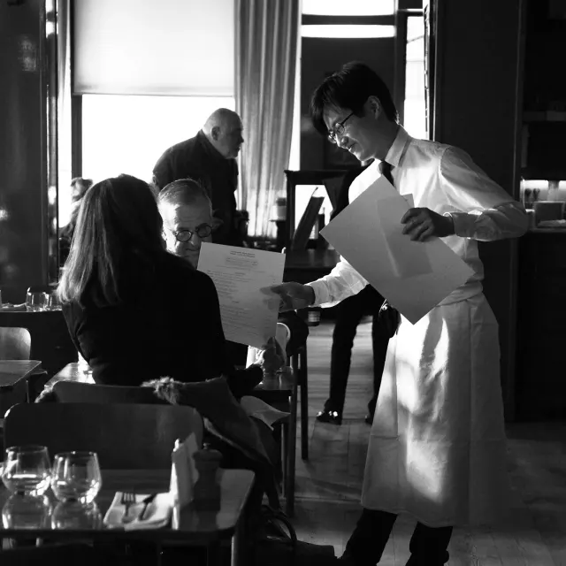 BookNoFees: Restaurante – Le Fumoir – Paris – El ahumadero, foto 2