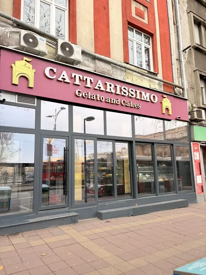 BookNoFees: Heladería – Cattarissimo – Belgrade – Muy católico, foto 1