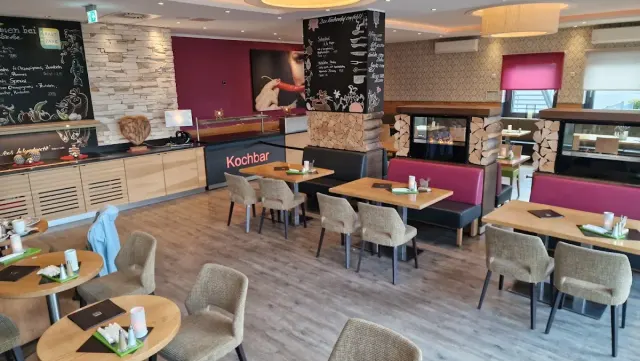 BookNoFees: Restaurante – Autohof Lippetal – Lippetal – Área de servicio de Lippetal, foto 2