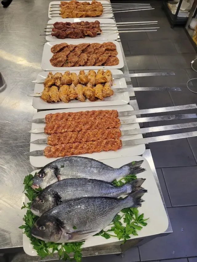 BookNoFees: Restaurante – Kapadokya Holzkohlegrill – Waltrop – Parrilla de carbón de Capadocia, foto 3