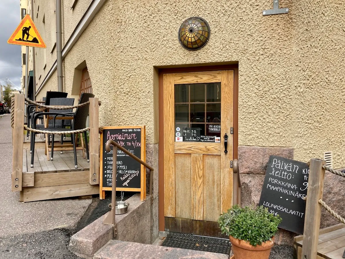 BookNoFees: Cafetería – Encanto Cafe – Helsinki – Encanto Cafe, foto 1