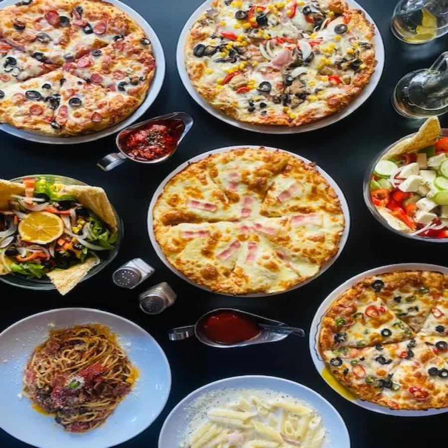 BookNoFees: Bar de tapas – Pizzeria Athos – Bucharest – Pizzería Athos, foto 1