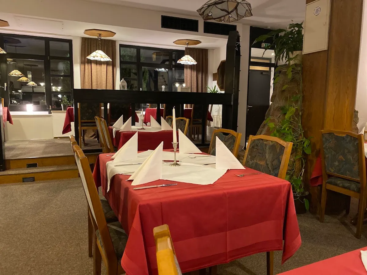 BookNoFees: Restaurante – Adria Restaurant Geseke – Geseke – Restaurante Adria de Geseke, foto 1
