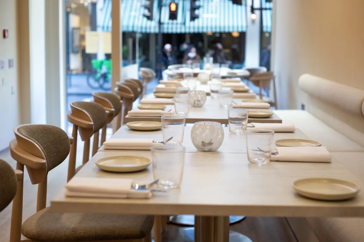 BookNoFees: Restaurante – Botwa restaurant Notting Hill – London – Restaurante Botwa, en Notting Hill, foto 1