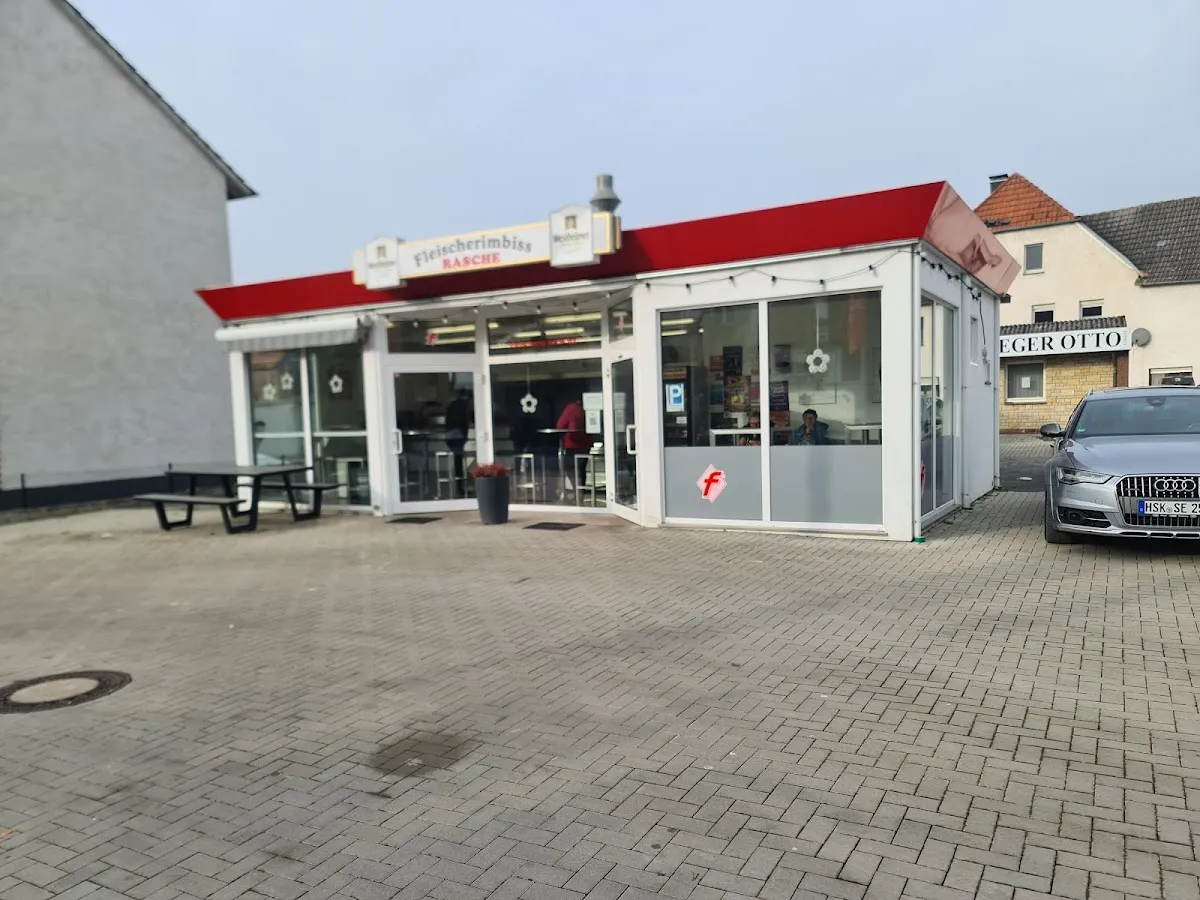 BookNoFees: Restaurante – Rasche Fleischergrill Imbiß – Marsberg – Cena rápida a la parrilla en la carnicería, foto 1