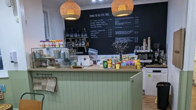 BookNoFees: Cafetería – Apple Tree Children’s Cafe – London – Café infantil Apple Tree, foto 3