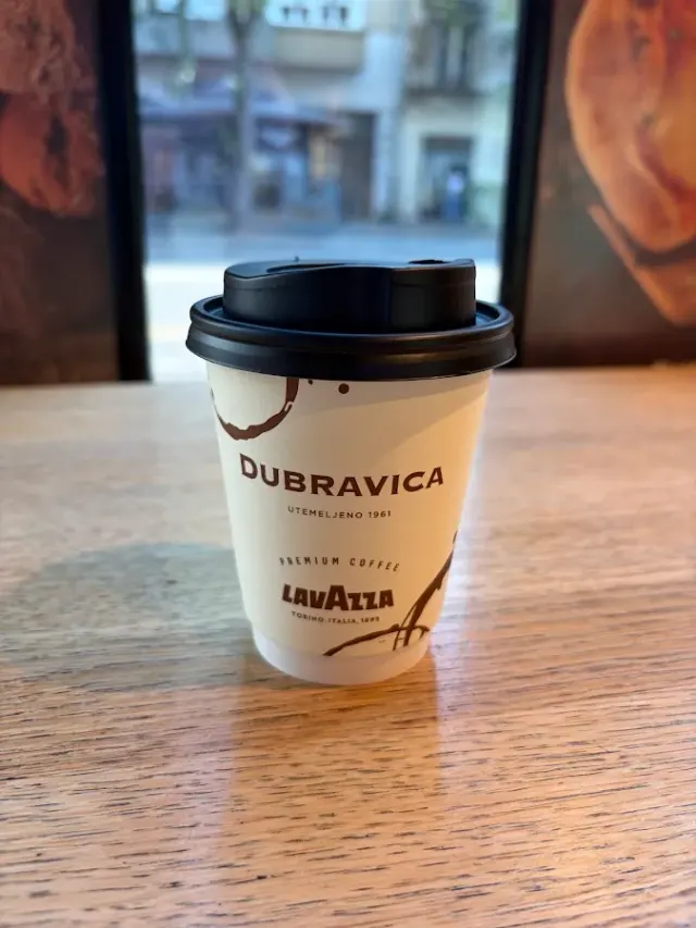 BookNoFees: Panadería – Dubravica – Zagreb – Dubravica, foto 2